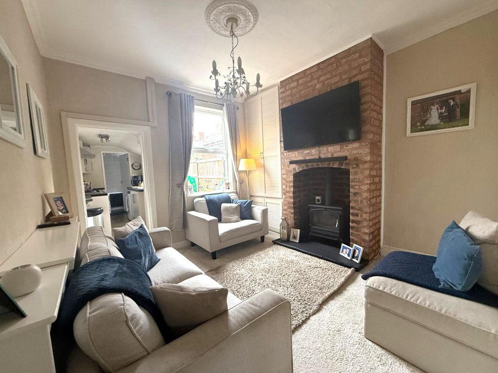 Property photo 3 of 14 Photo 10