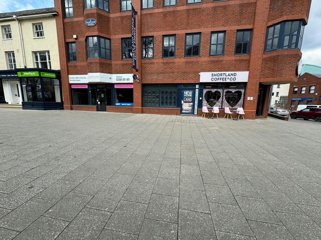 Property photo 3 of 4 Warwick Gate Gf Ext 2.Jpg