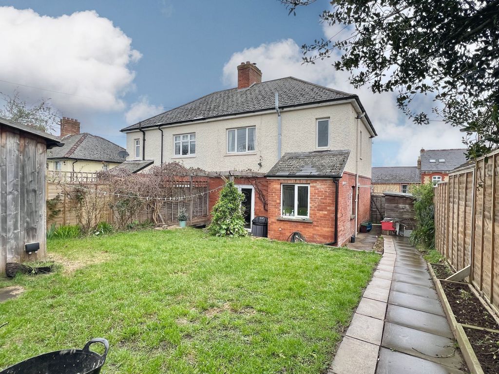Property photo 1 of 18 Rear Garden