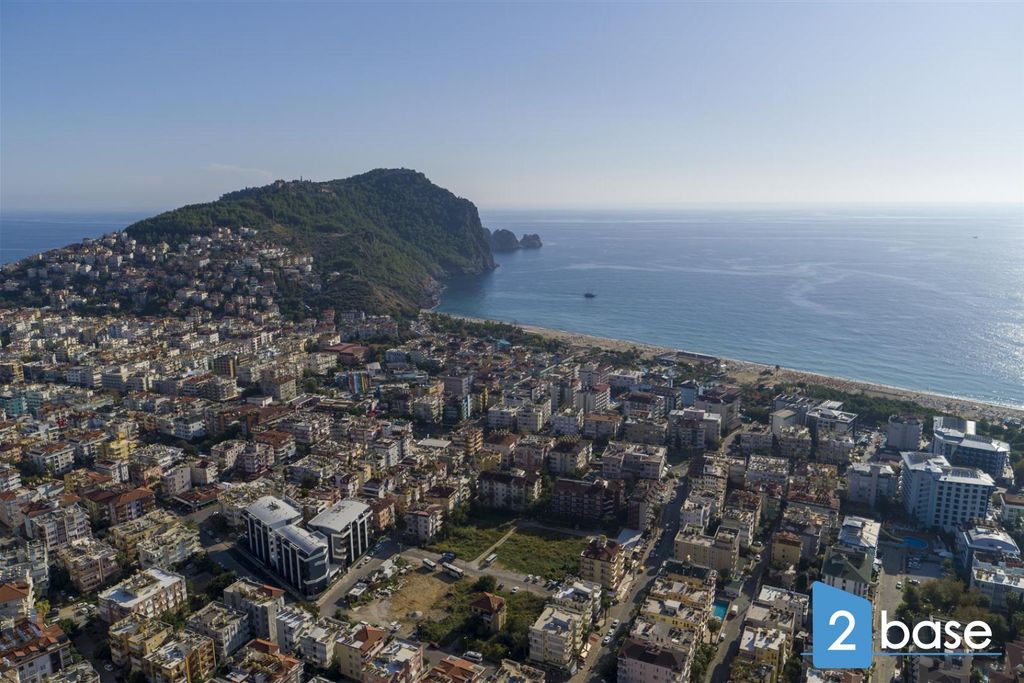 Property photo 3 of 47