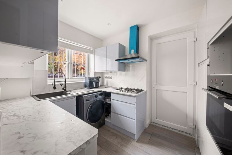 Property photo 2 of 13 Photo 9