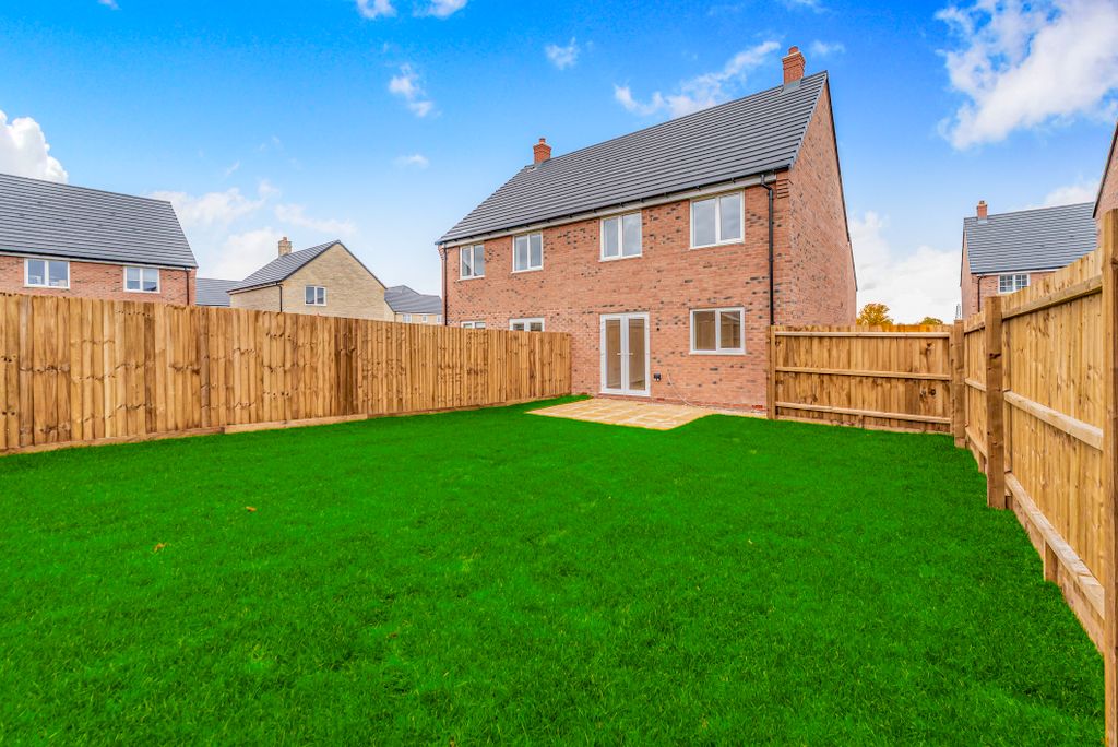 Additional image 8 of 3 bed semi-detached house to rentLeaf Living At Stamford Gardens PE9, Lincolnshire