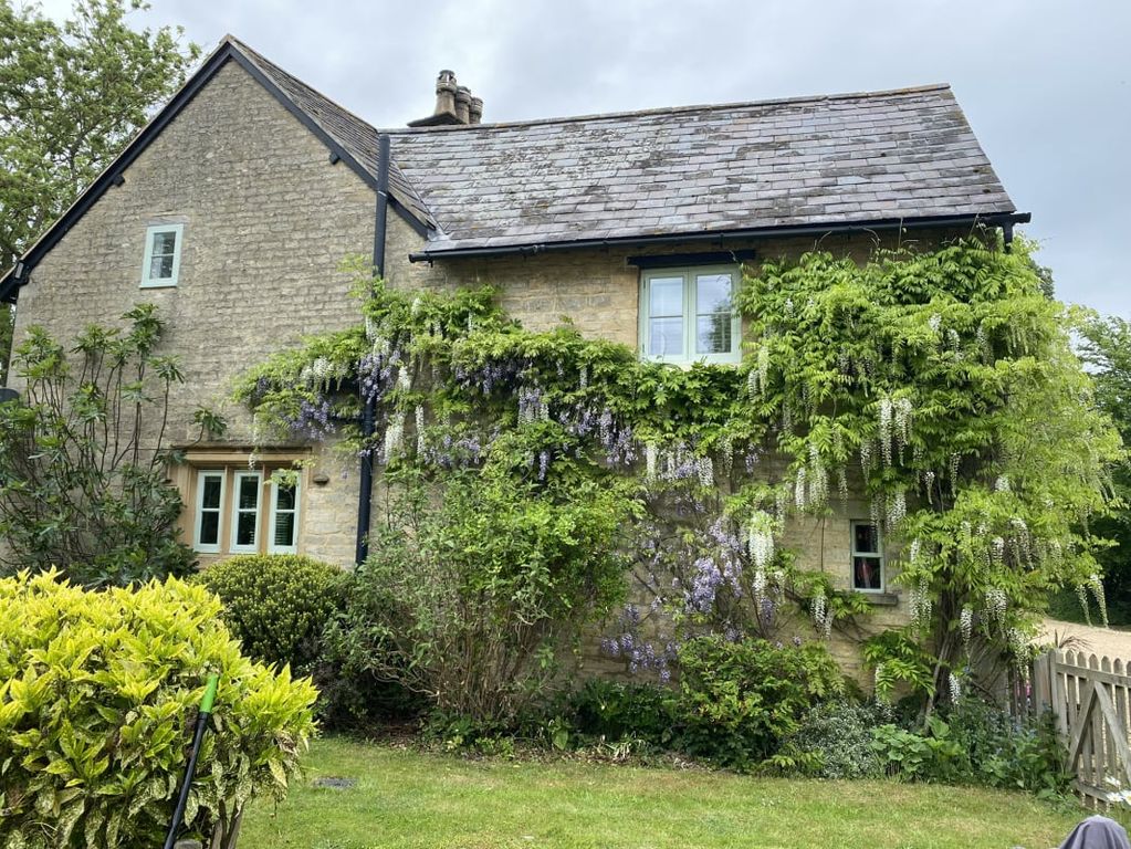 Property photo 3 of 41