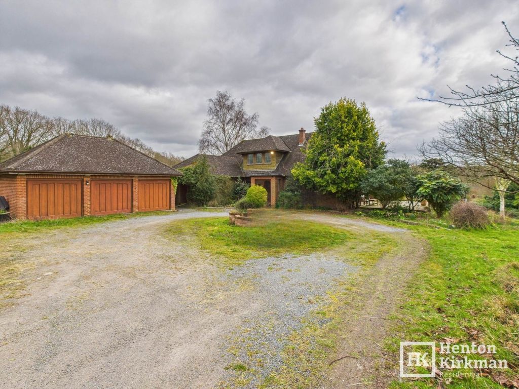 Property photo 1 of 30