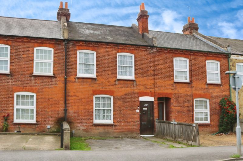 Property photo 1 of 19 Photo 8