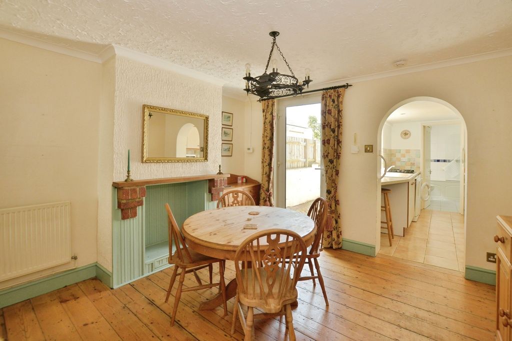 Property photo 3 of 15 Pbox-Img.Jpg