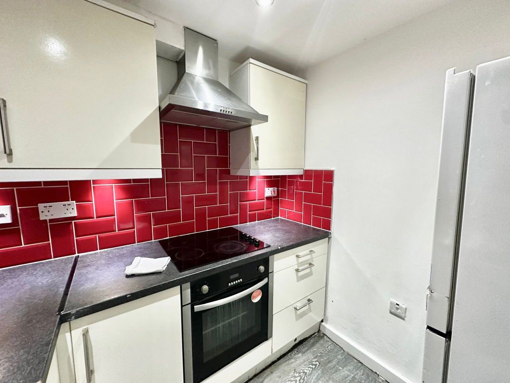 Property photo 2 of 4 Bedroom 2