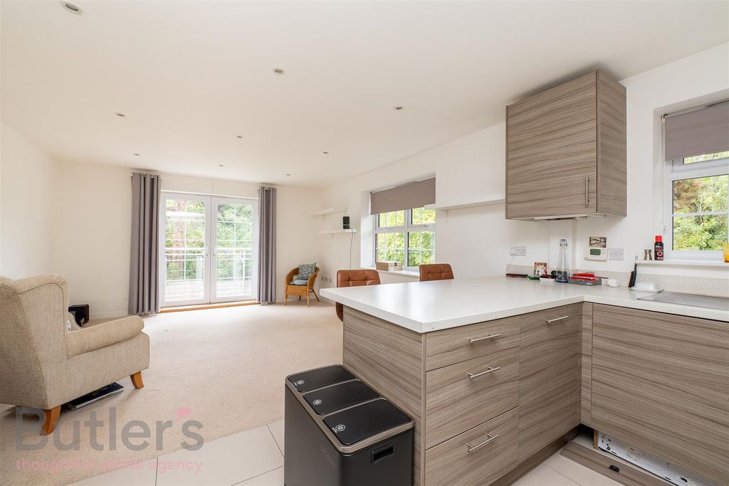 Property photo 3 of 12 MC-003_Wm.Jpg