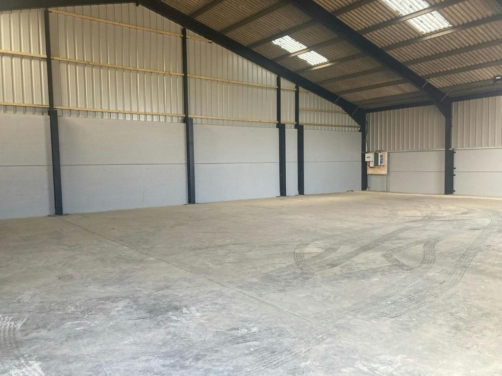 Property photo 3 of 9 Internal3 3B.Jpg
