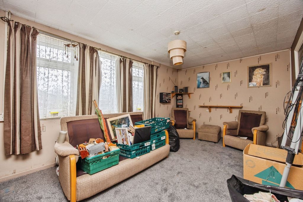 Property photo 3 of 13 Pbox-Img.Jpg