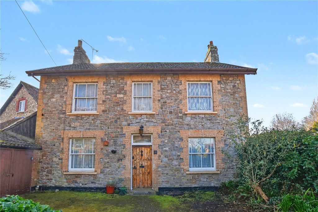 Property photo 3 of 17 Picture No. 01