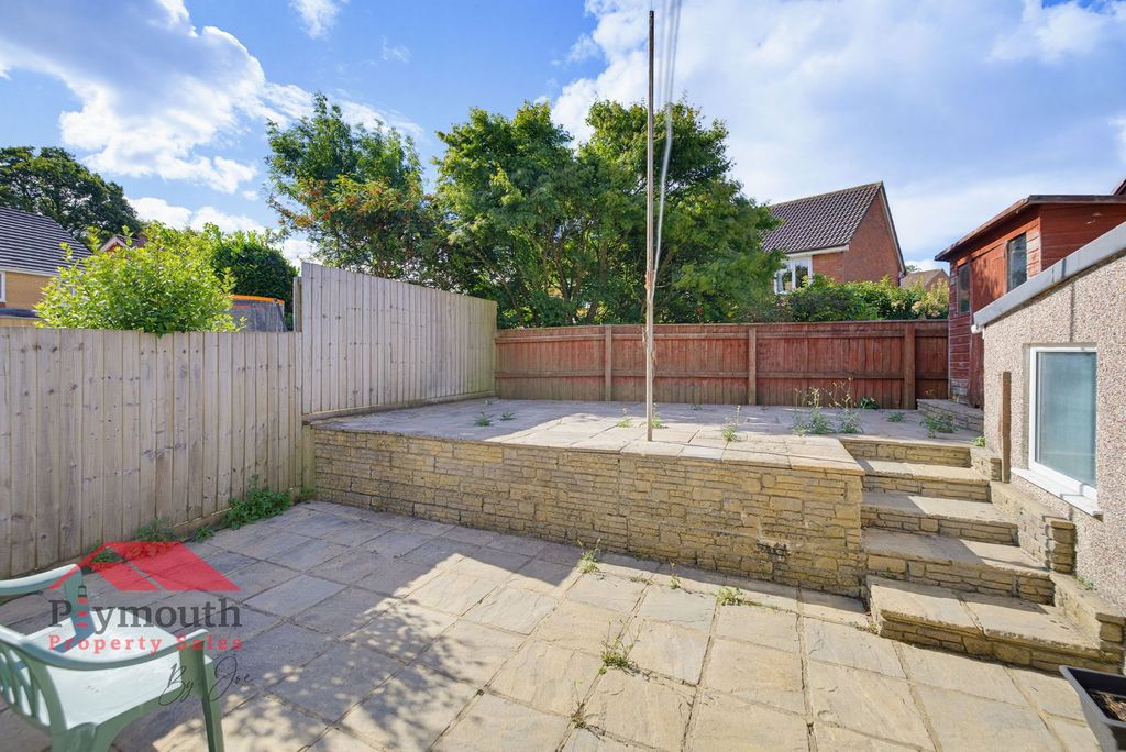 Property photo 3 of 19