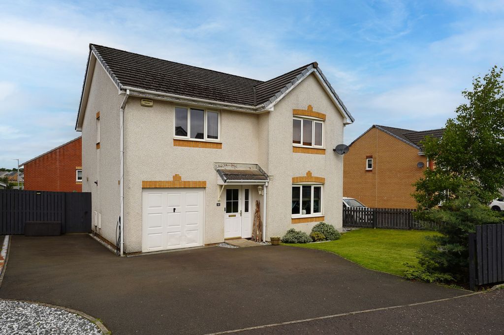 Property photo 1 of 33