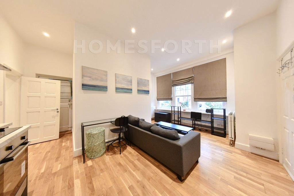 Property photo 2 of 7 Photo 7