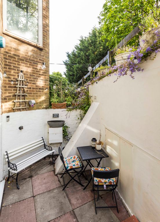 Property photo 3 of 3