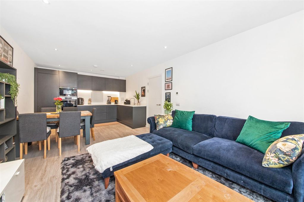 Property photo 3 of 12 Living