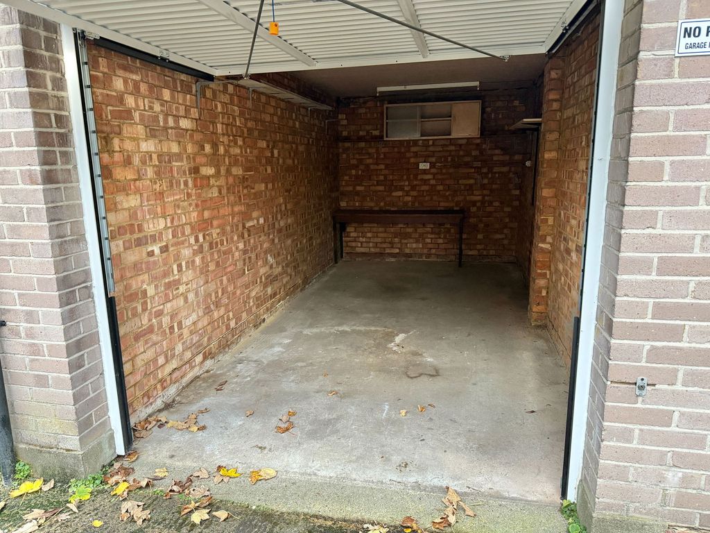 Property photo 2 of 2