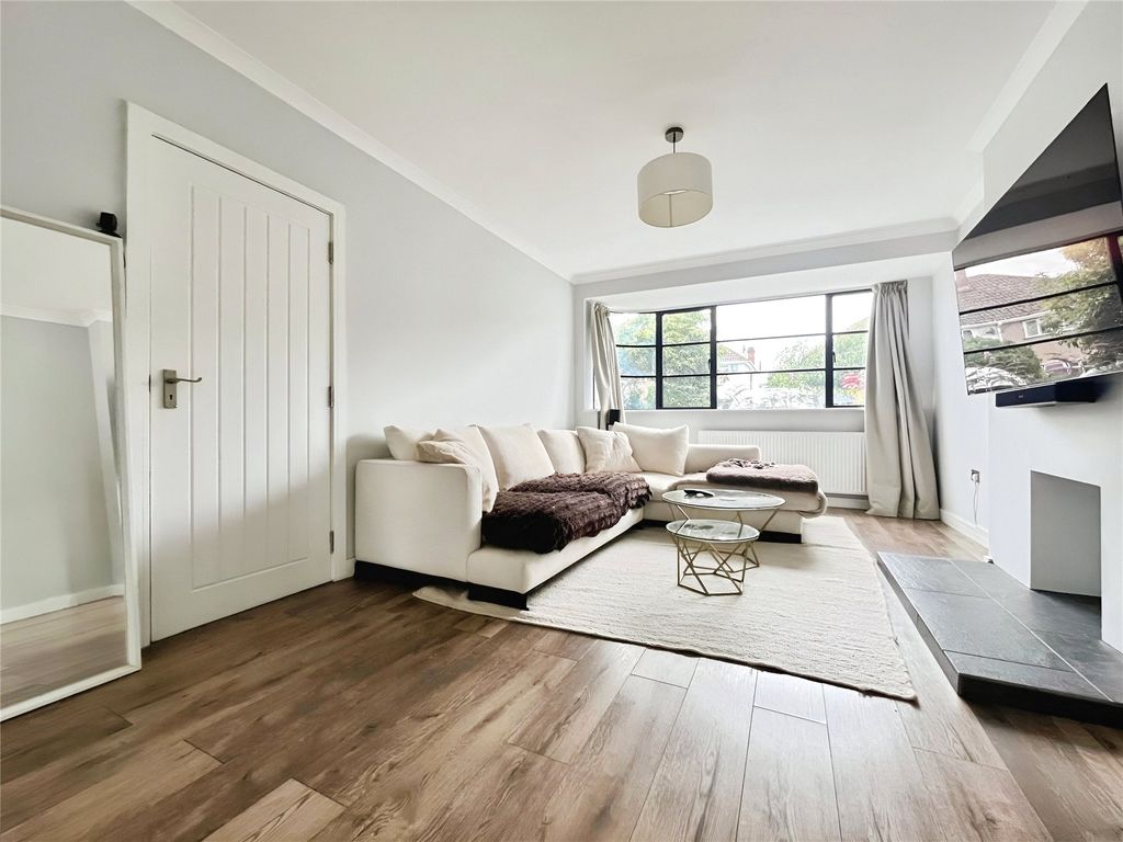 Property photo 3 of 11 Reception Room
