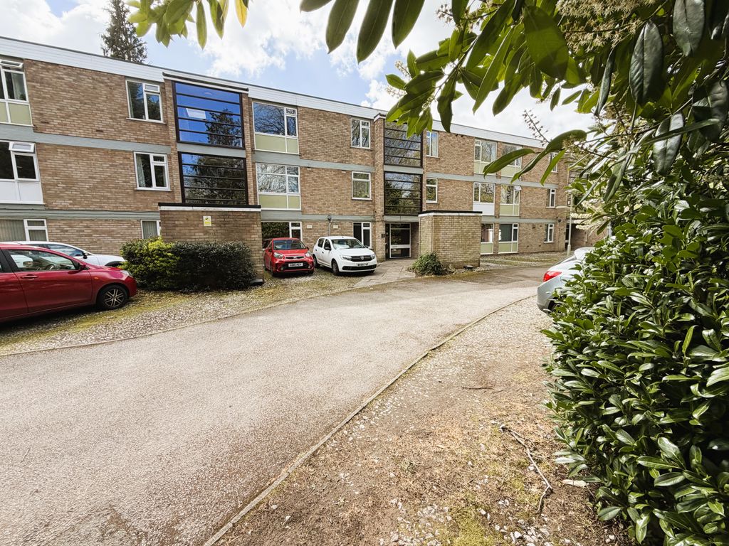 Property photo 2 of 19