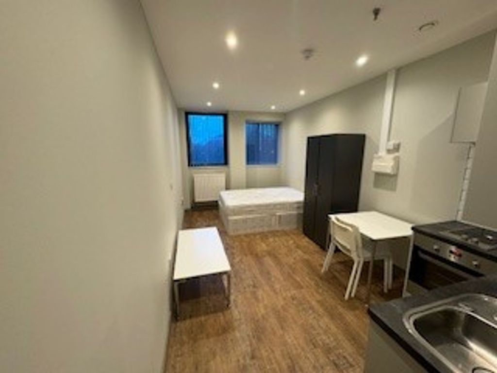 Property photo 1 of 3