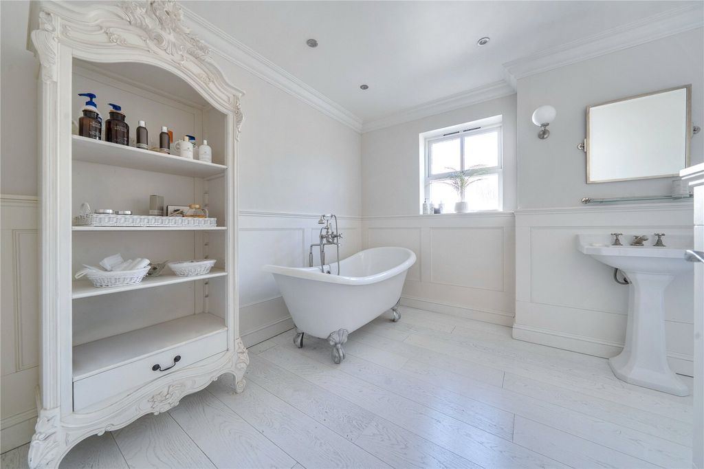 Additional image 18 of 5 bed detached house for saleMatham Road, East Molesey KT8