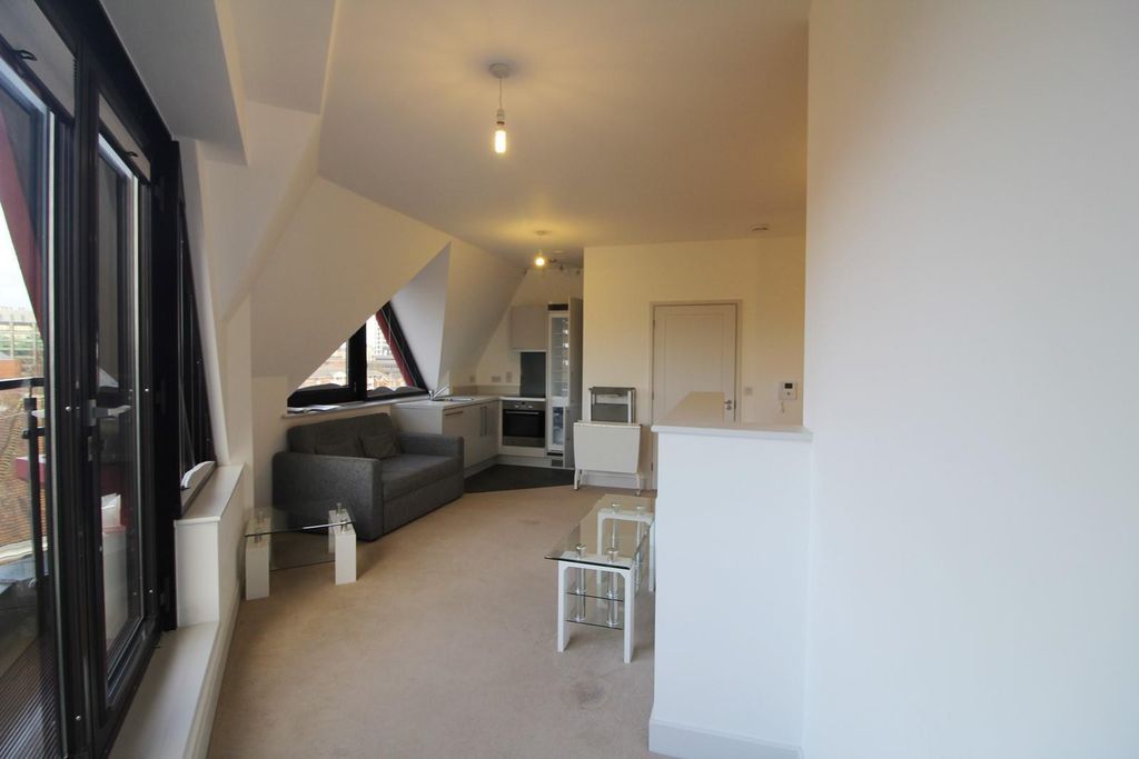 Property photo 3 of 7 Living Room