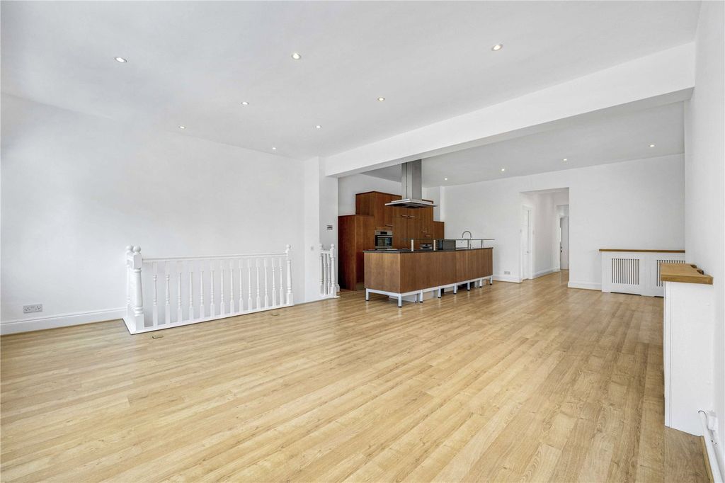 Property photo 3 of 15 Picture No. 54