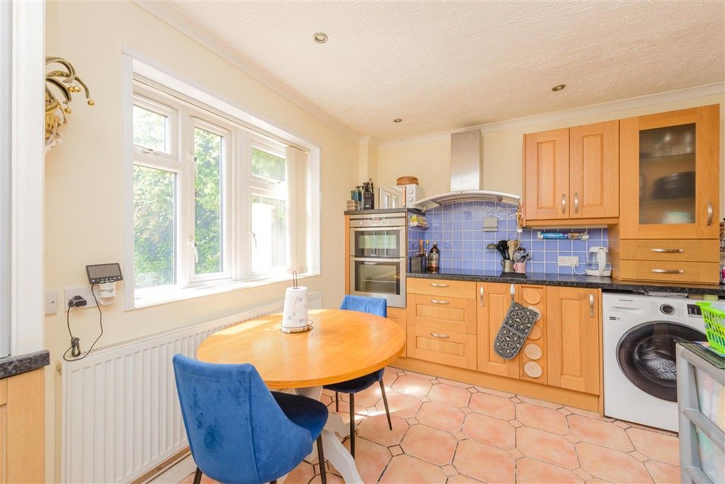 Property photo 3 of 9 Kitchen/Diner