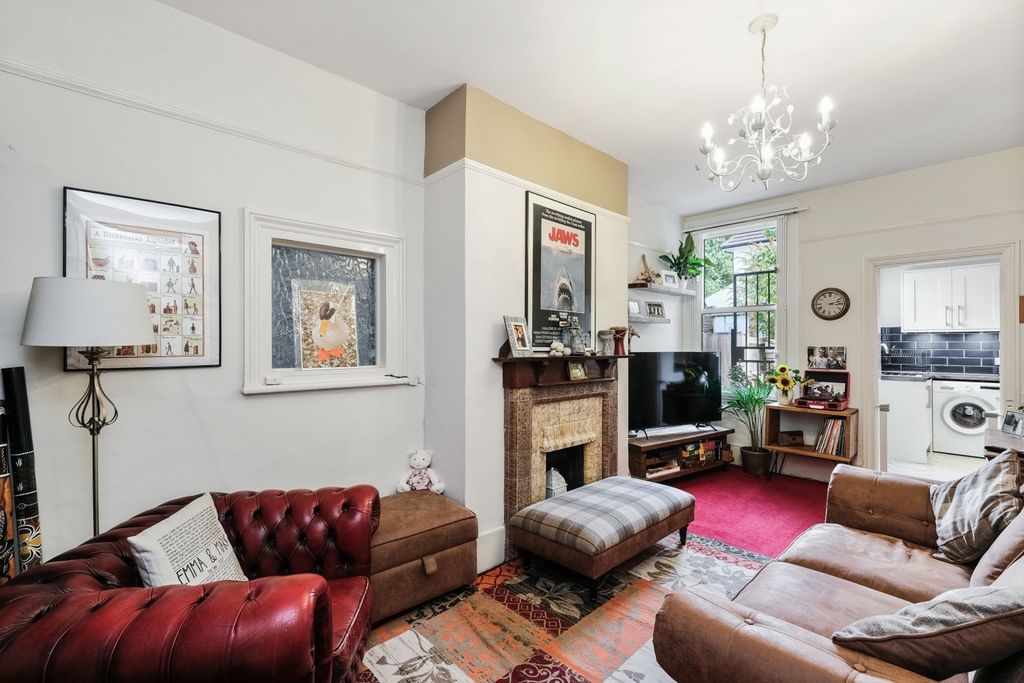 Property photo 1 of 10