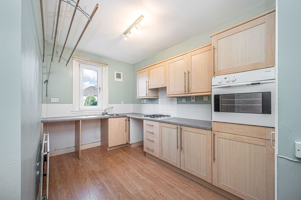 Property photo 2 of 22 Kitchen