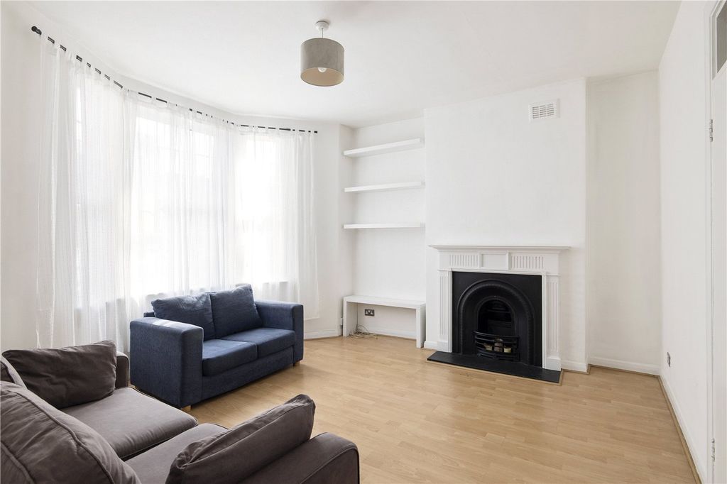 Property photo 2 of 8 Reception Room