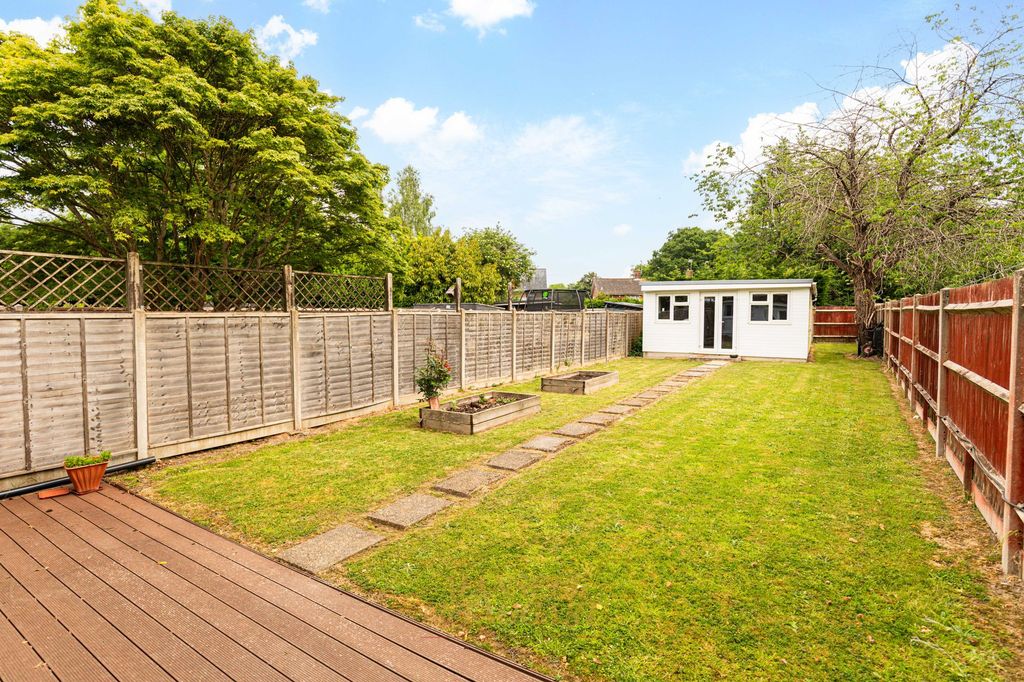 Property photo 2 of 20