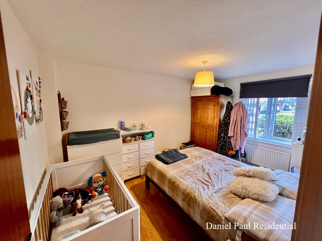 Property photo 3 of 6