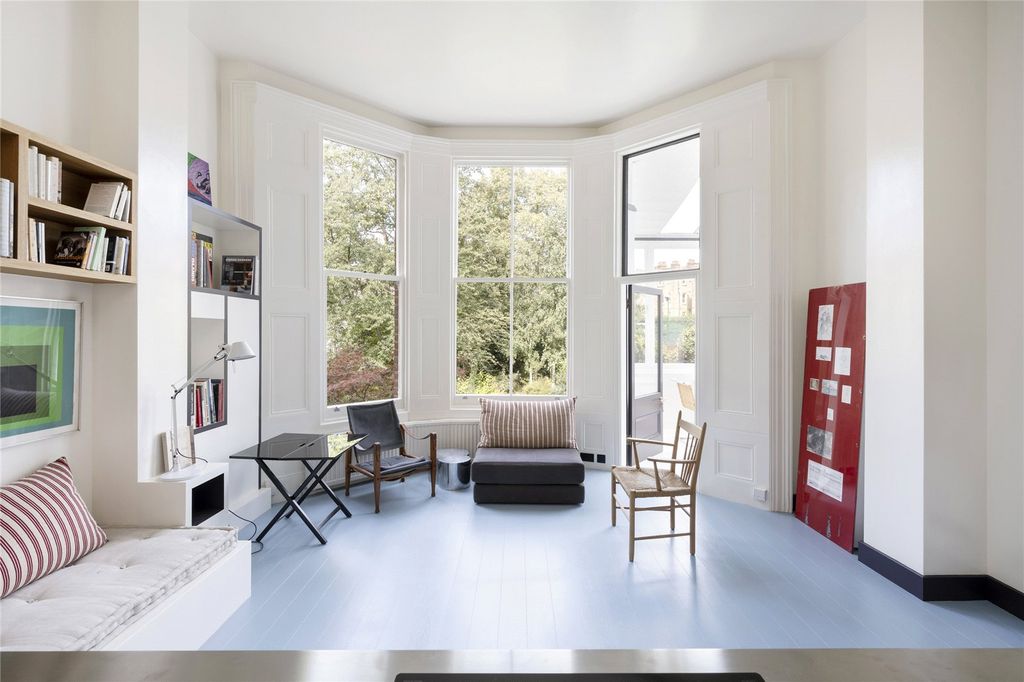 Property photo 1 of 17 Picture No. 06