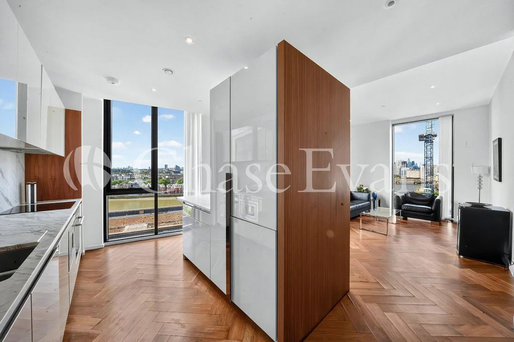 Property photo 1 of 15 Kitchen