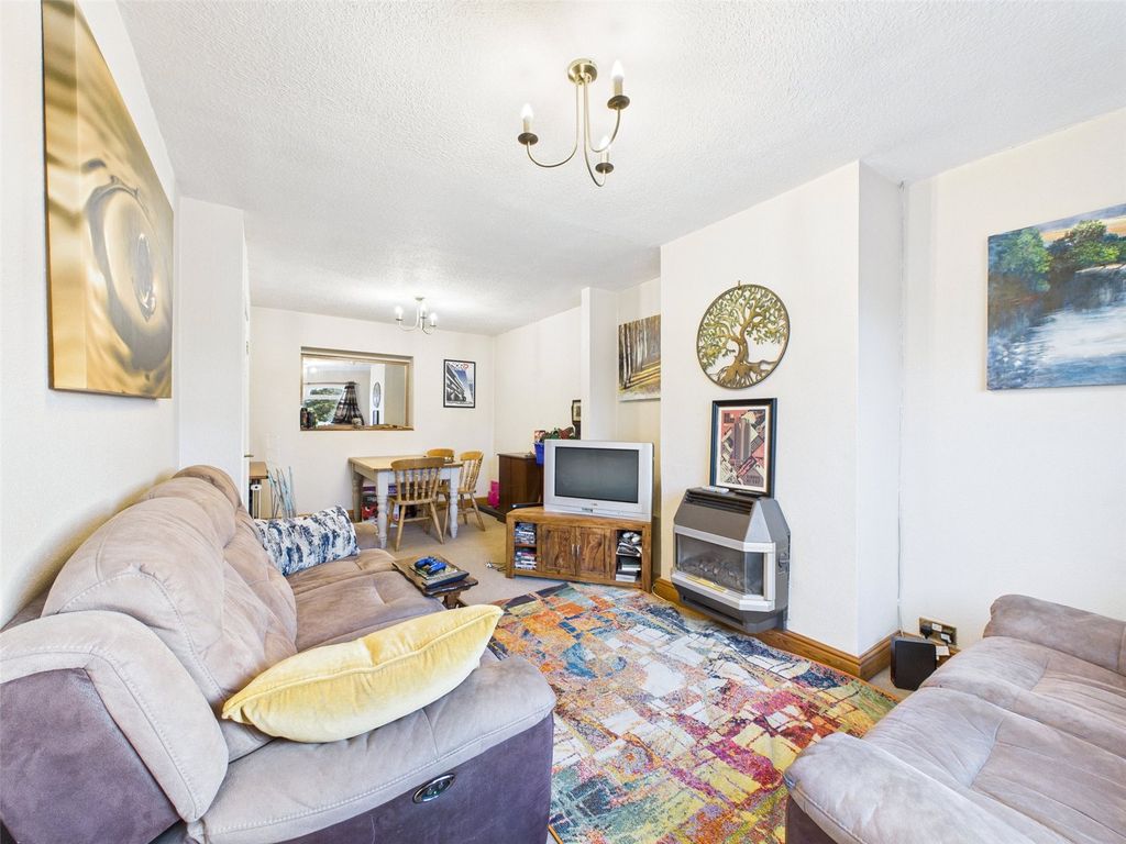 Property photo 3 of 14 Picture No. 05