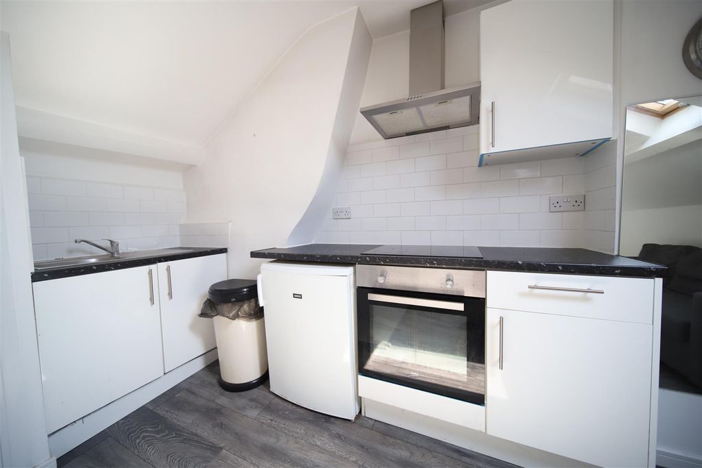 Property photo 3 of 5 Img_9007.Jpg