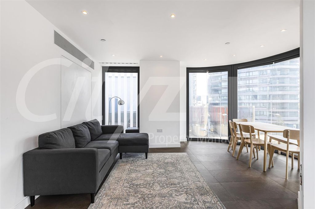 Property photo 1 of 18 Reception Room