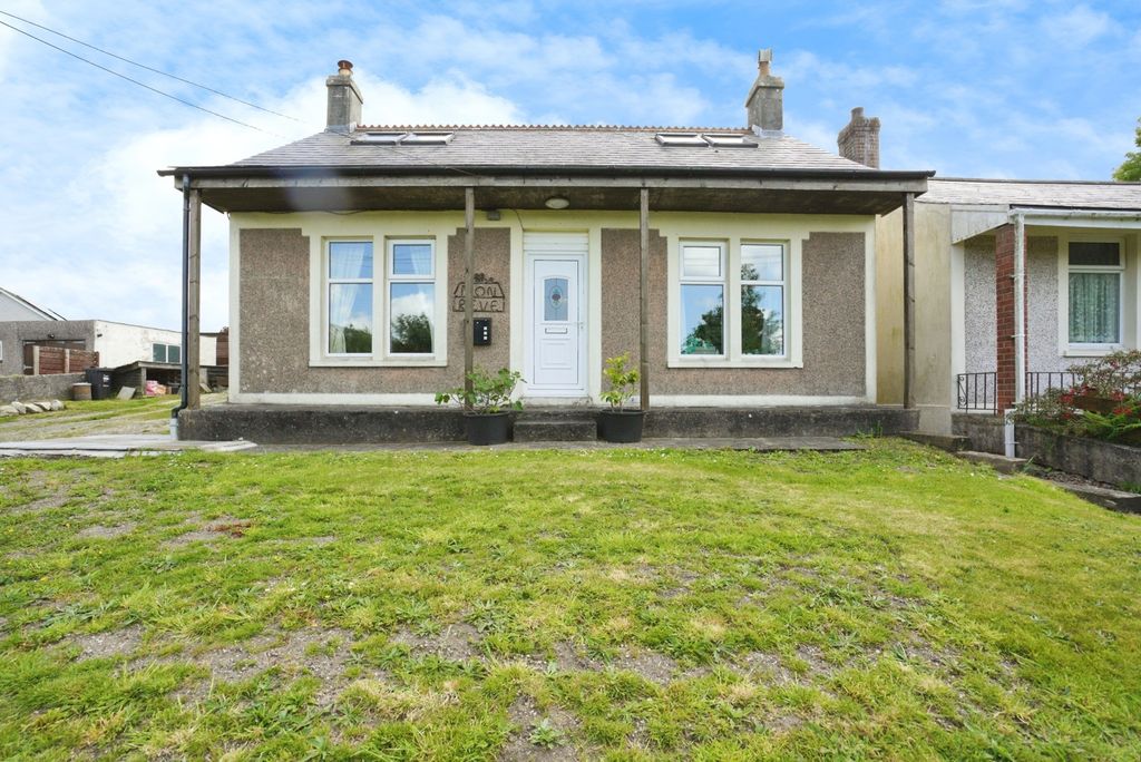 Property photo 1 of 18 Photo