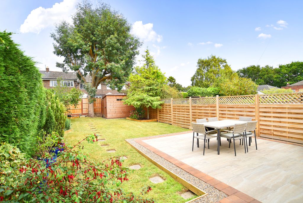 Property photo 2 of 14