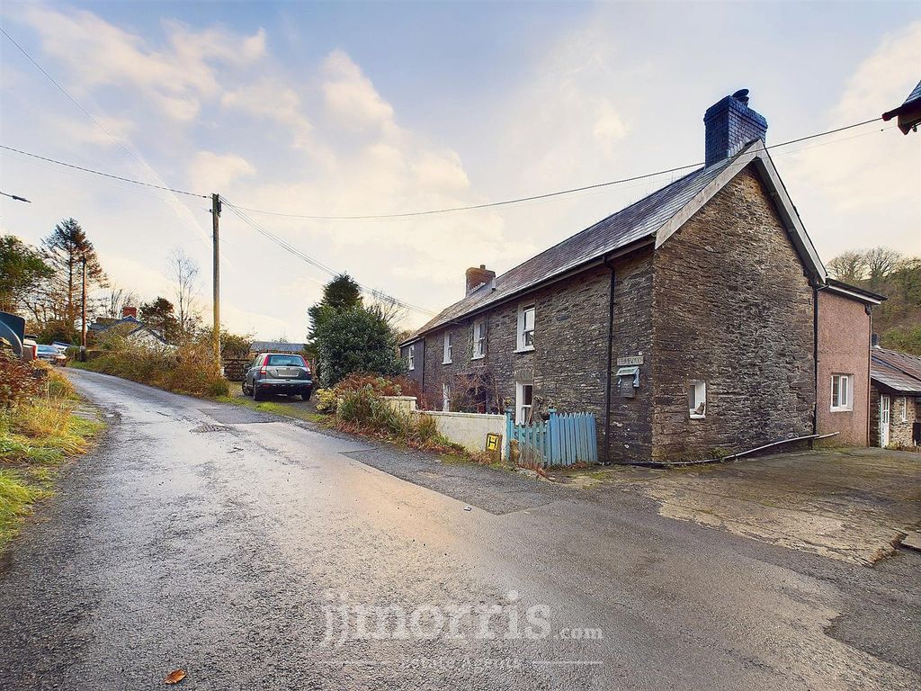 Property photo 1 of 42 Cam03686G0-Pr0239-Still013.Jpg