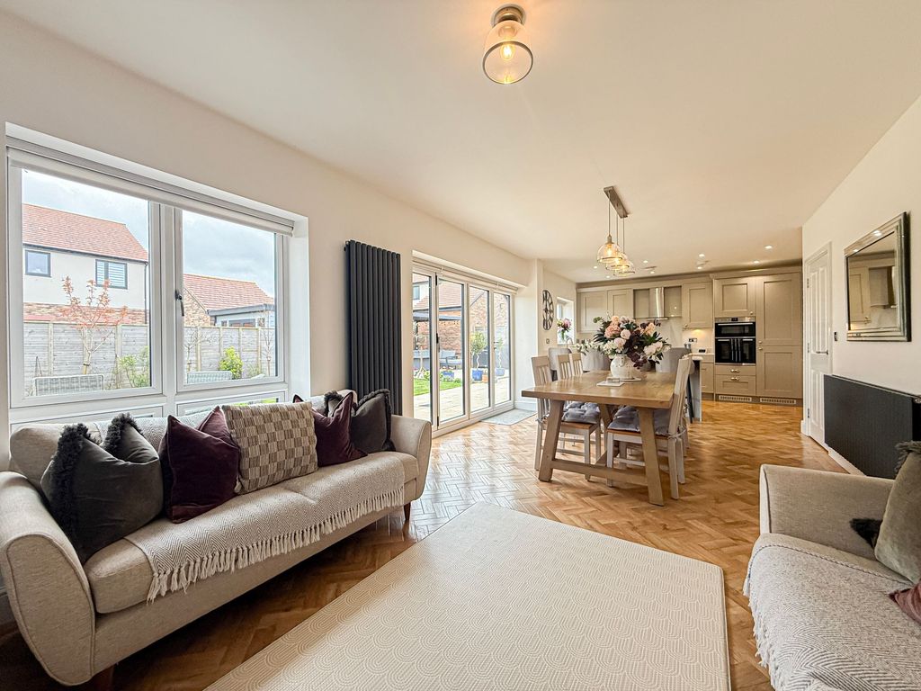 Property photo 3 of 30