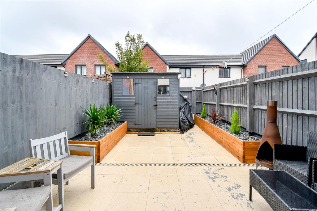 Property photo 2 of 17 Rear Garden