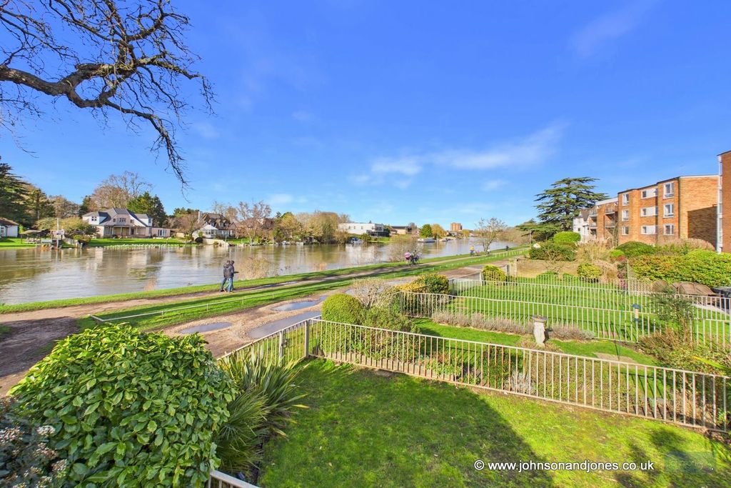 Property photo 2 of 23 2 View.Jpg