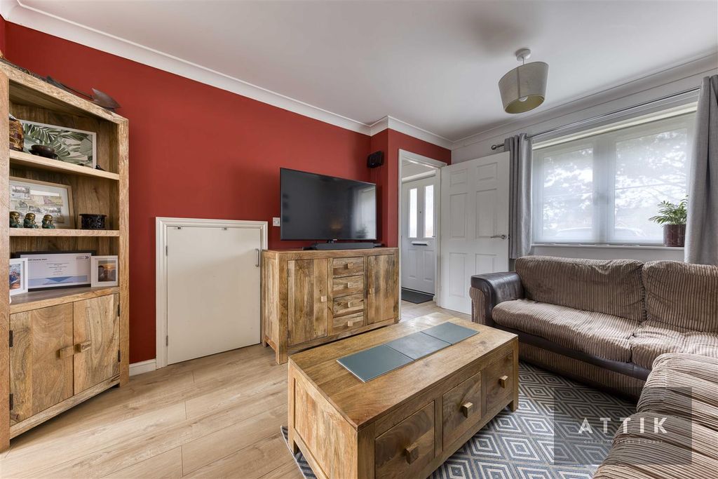 Property photo 2 of 22 Attik-15.Jpg