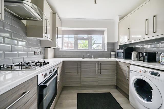 Property photo 1 of 14 Kitchen