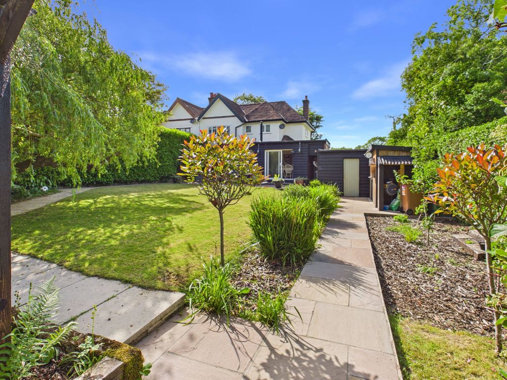 Property photo 2 of 30