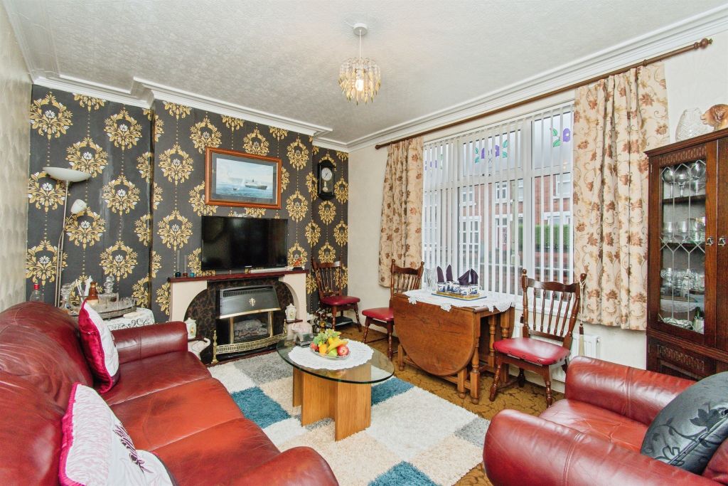 Property photo 2 of 15