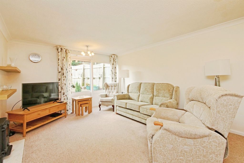 Property photo 2 of 15