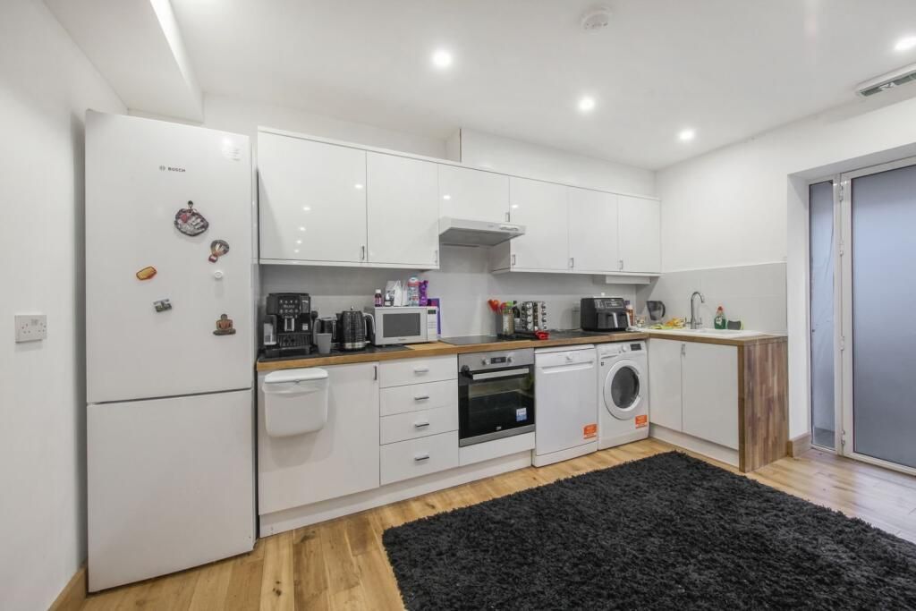 Property photo 3 of 10 E61667B7Ec96c1Bd22c30B4Bd334879E.Jpeg